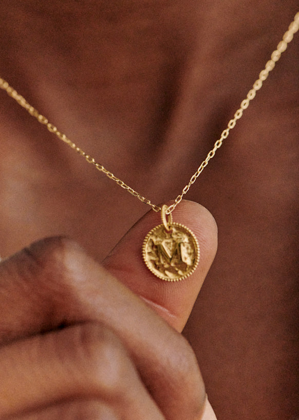 Sara Pendant 9-carat gold - Letters I to P
