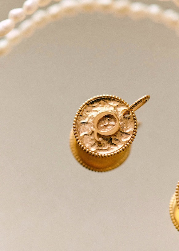 Sara Pendant 9-carat gold - Letters Q to Z