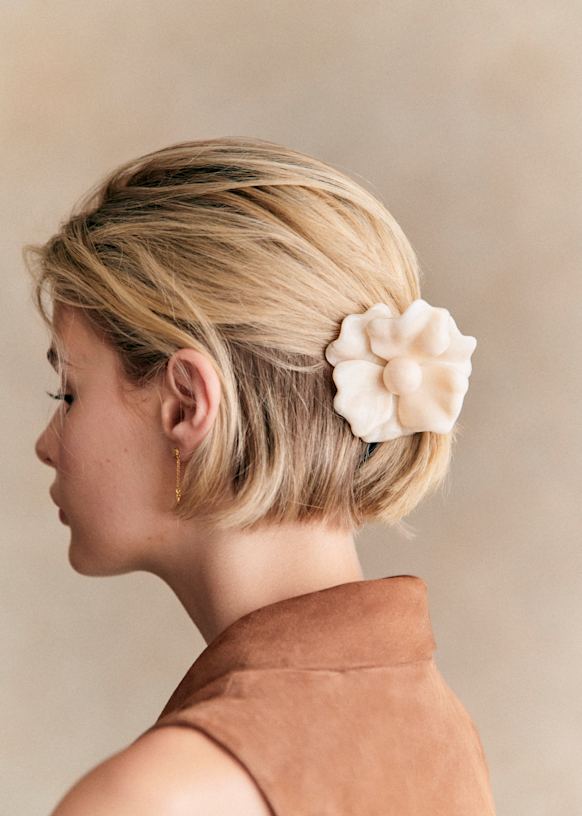 Kiana Hair Accessory