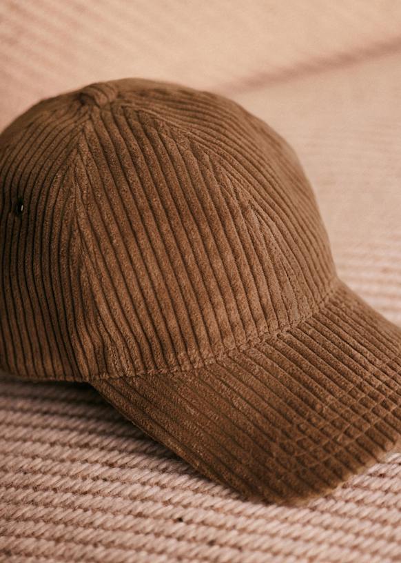 Chase Corduroy Cap