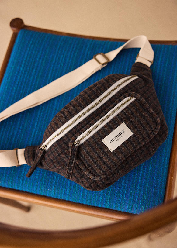 Ember crossbody pouch